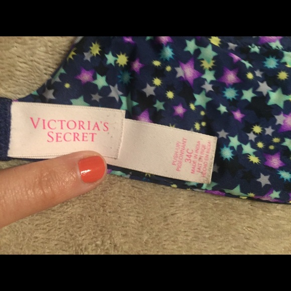 Victoria’s Secret Push Up Bra - Picture 3 of 3